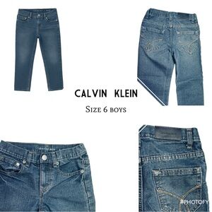 👖 Calvin Klein Jeans – Size 6 (Skinny Fit)